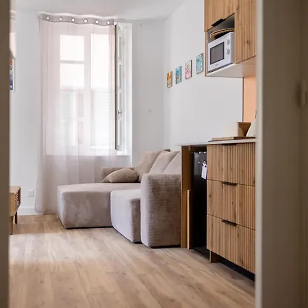 Cosy Neuf Hyper Centre *