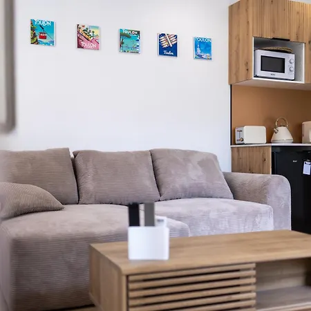 Cosy Neuf Hyper Centre Τουλόν